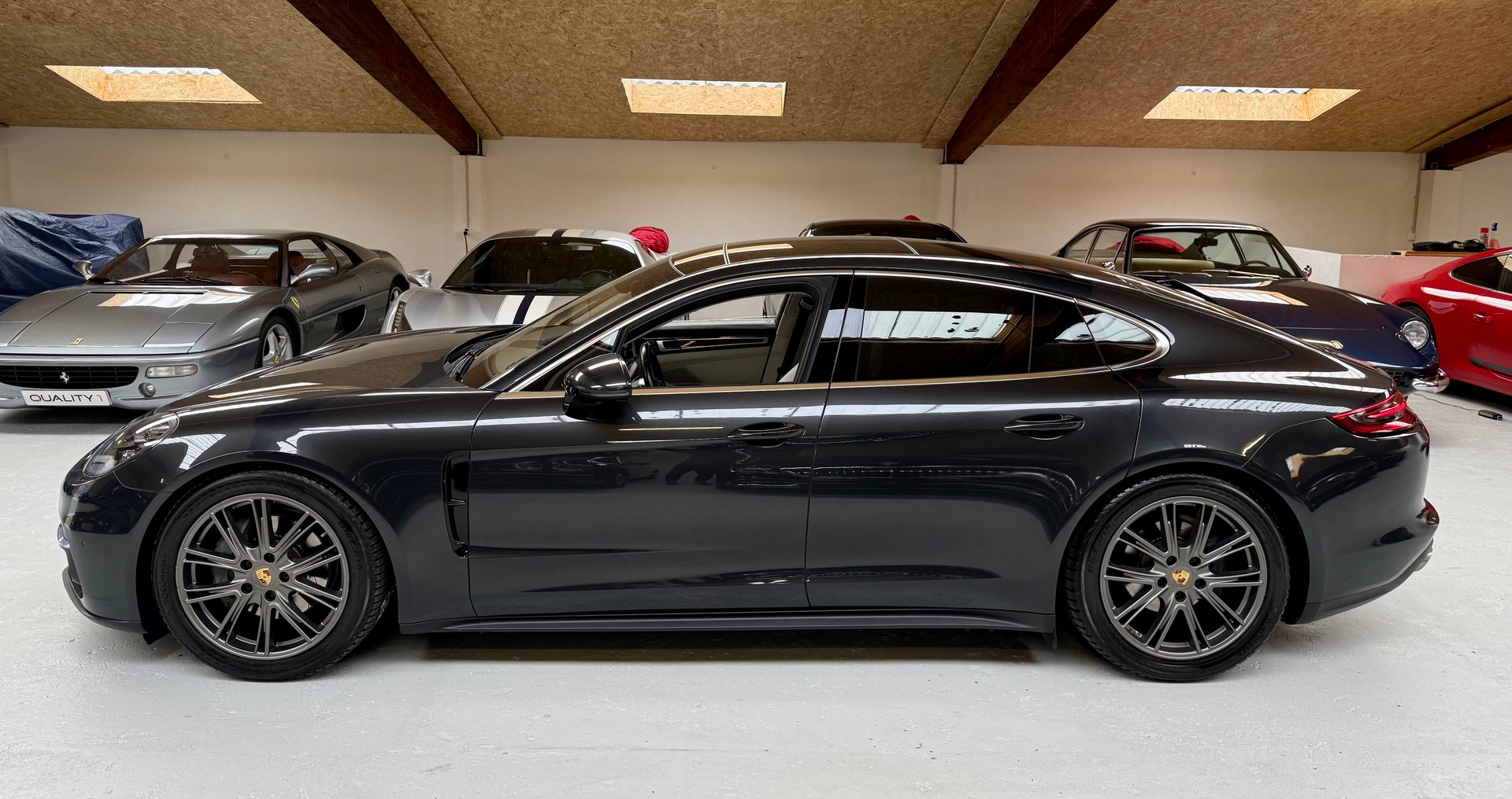 PORSCHE Panamera 4S PDK - Image 4