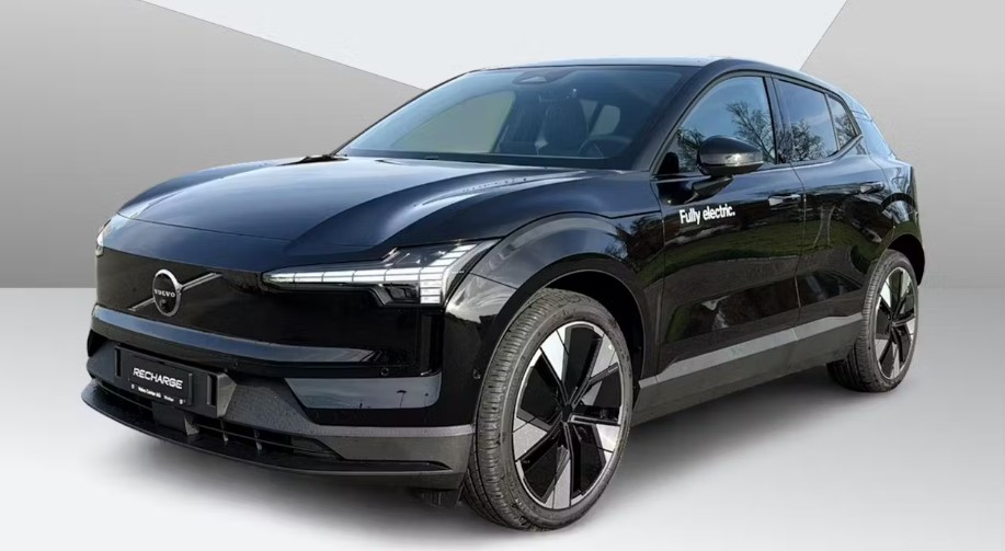 VOLVO EX30 E60 Twin Ultra Performance AWD 