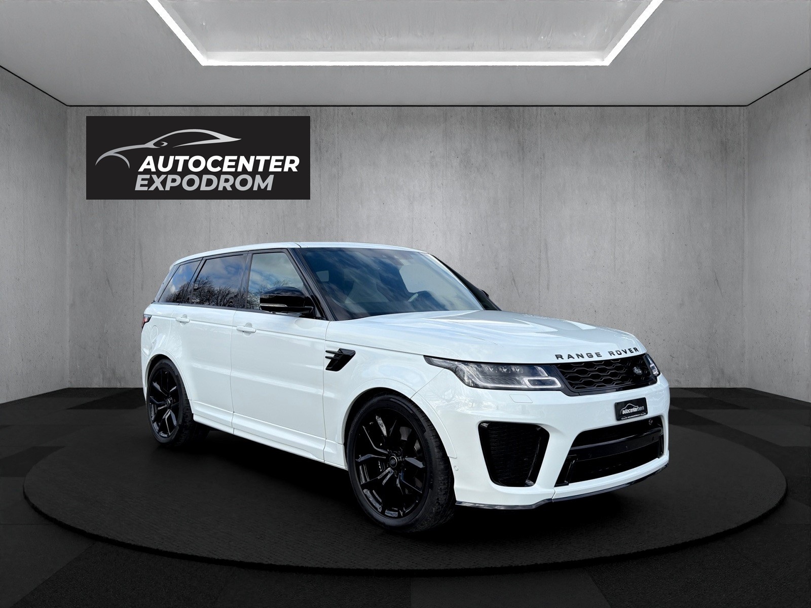 LAND ROVER Range Rover Sport 5.0 V8 S/C SVR Automatic 
