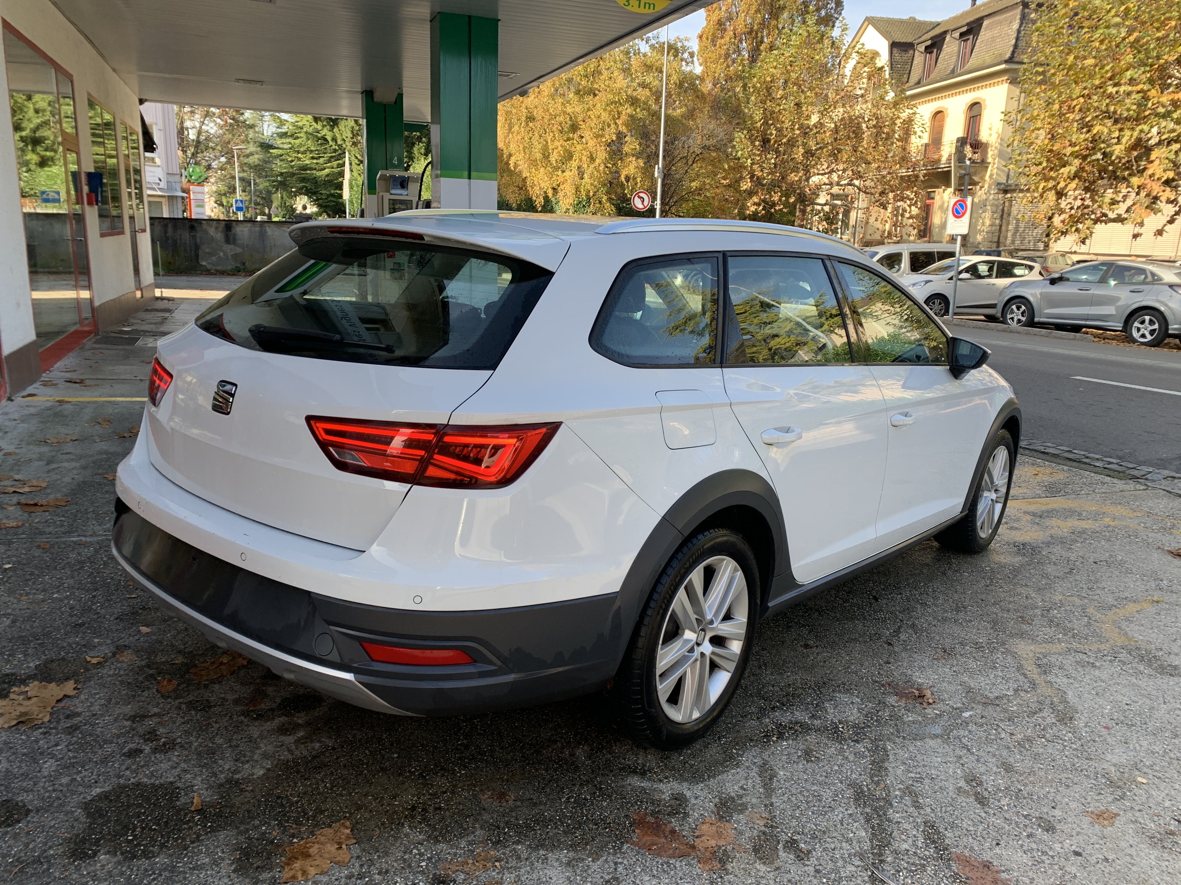 SEAT Leon ST 2.0 TDi - Image 2