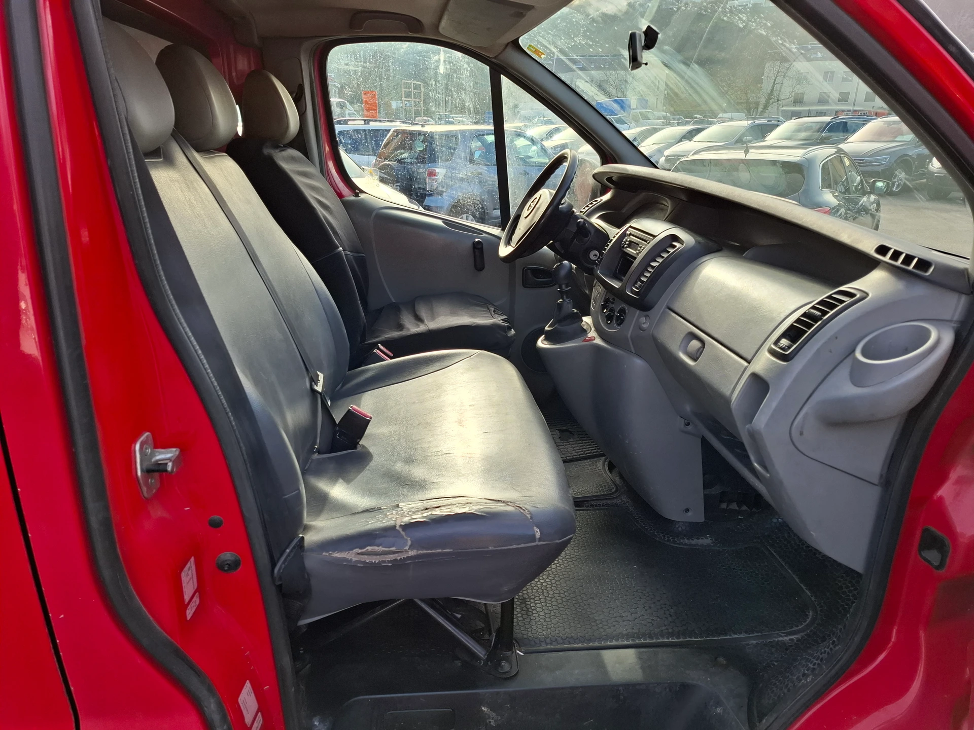 OPEL Vivaro 2.0i 2.7t L1H1 - Image 5